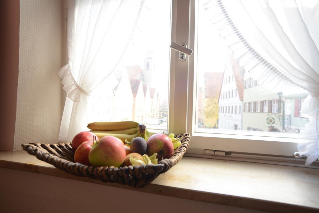 Hotel Eisenkrug Dinkelsbuehl Room photo